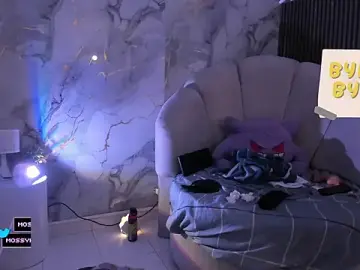 Katemoss70  live sex cam