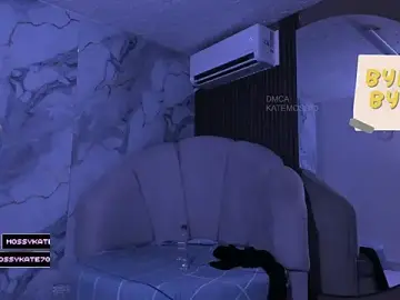 Katemoss70  live sex cam