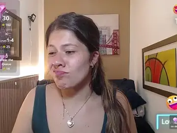 Moonna_linnda  live sex cam