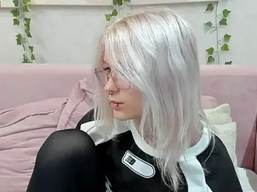 Nika-Smith  live sex cam