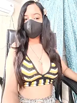Parinaaz18  live sex cam