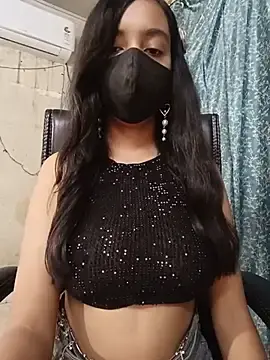 Parinaaz18  live sex cam