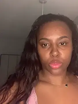Savannah-Luxe  live sex cam