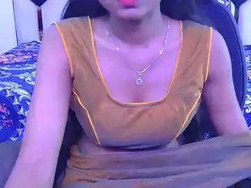 Shinykrishaa  live sex cam