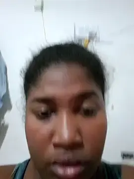 Bubygrandes  live sex cam