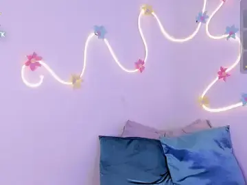 Cloe_25  live sex cam