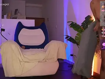 AnnieCouperr  live sex cam