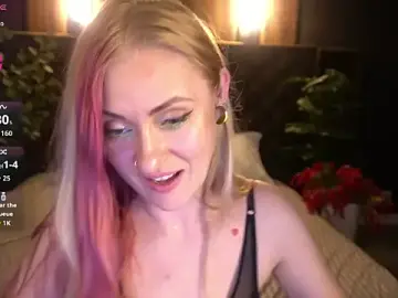 DramaQuenns  live sex cam