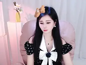 Emily-888888  live sex cam