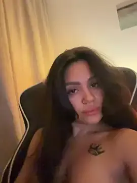 JustLora  live sex cam