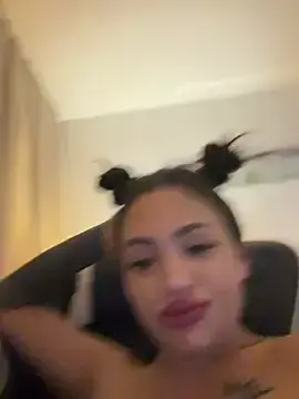 JustLora  live sex cam