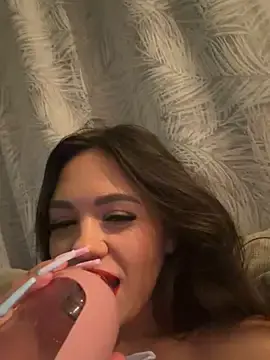 JustLora  live sex cam