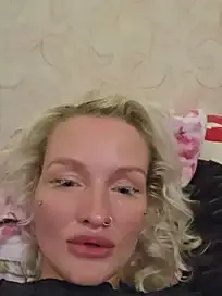 KateMonroe  live sex cam