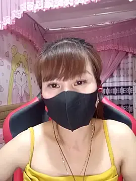 Quynhbae09  live sex cam