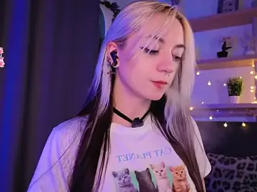 TristaRoht  live sex cam