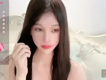 Yaooooo-Y  live sex cam