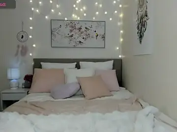 LunaraeXO  live sex cam