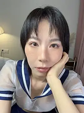 Nanako99  live sex cam
