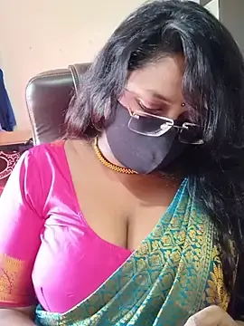 Poojag_2  live sex cam