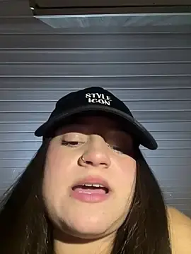 Vivialee  live sex cam