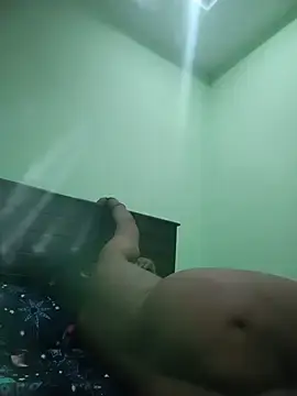 Yelmaji91  live sex cam