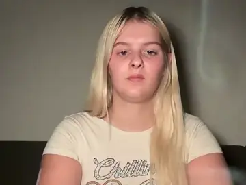 Allylove03  live sex cam