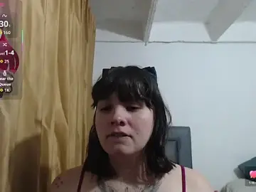Betty_Hoe  live sex cam