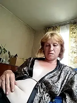 Flower2931  live sex cam