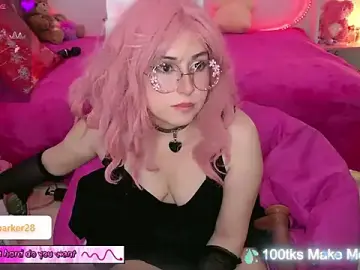 Kitty_Parker  live sex cam