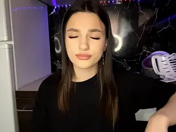 Kosandra_k  live sex cam