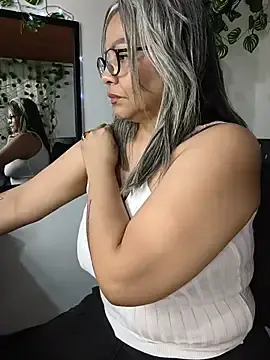 Luciana_gh  live sex cam