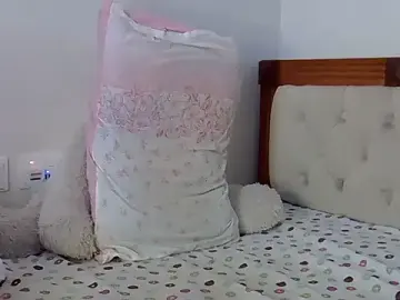 Luna_empress01  live sex cam