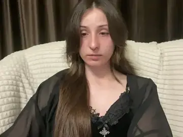 NightHina  live sex cam