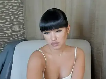 SerenaBoll  live sex cam