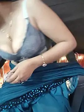 Shaniyaloveyou32  live sex cam