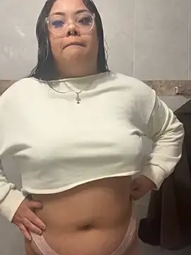 Kiaradanielaxx  live sex cam