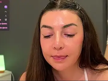 Sweetestcassie  live sex cam