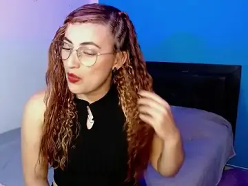 Analia111  live sex cam
