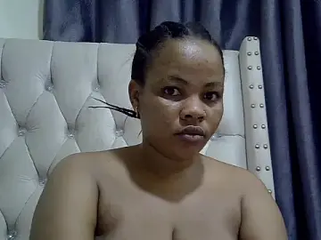 EliteLuna  live sex cam