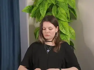 JanitaWaldenberg  live sex cam