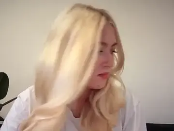 Kitty_Swetty  live sex cam