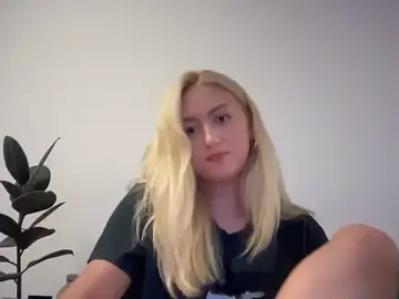 Kitty_Swetty  live sex cam