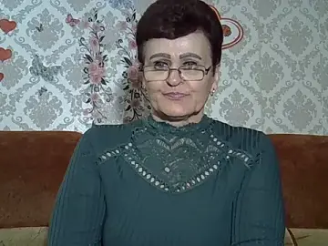 PaulaGolden  live sex cam