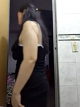 SweetyNaugthy  live sex cam
