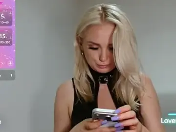 Chelseablonde  live sex cam