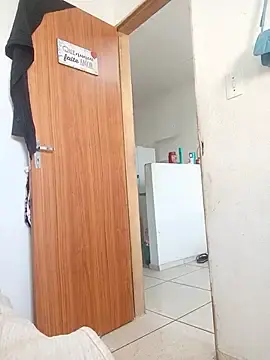 Doceveneno2006  live sex cam