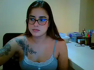 Maliamiller  live sex cam