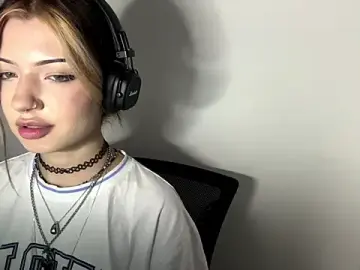 Topazdew  live sex cam