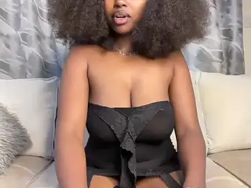 Chocolate_queen2  live sex cam