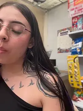 Morgana_Pink  live sex cam